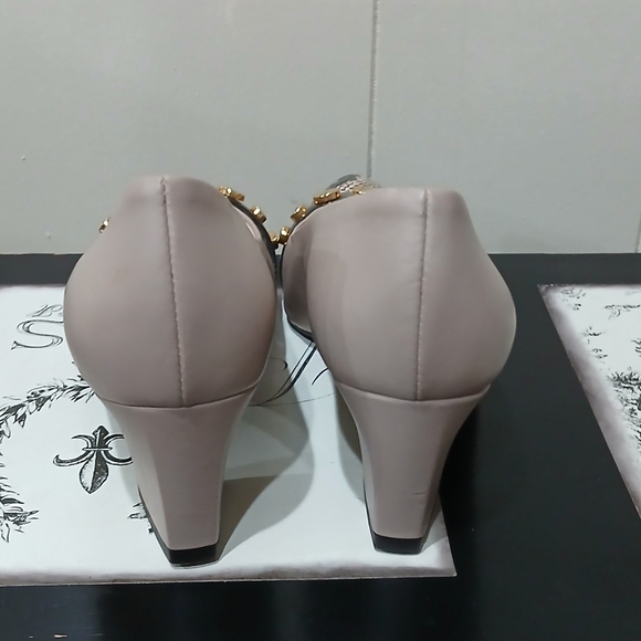 $385 AGL Leather Mila Cap Toe Pump Block Heel Shoes Sz 35.5/ 5.5US Made In Italy - Picture 3 of 13